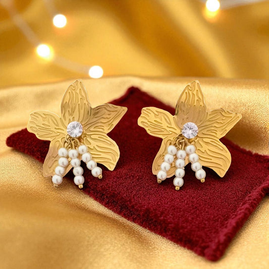 Floral Pearl Studs