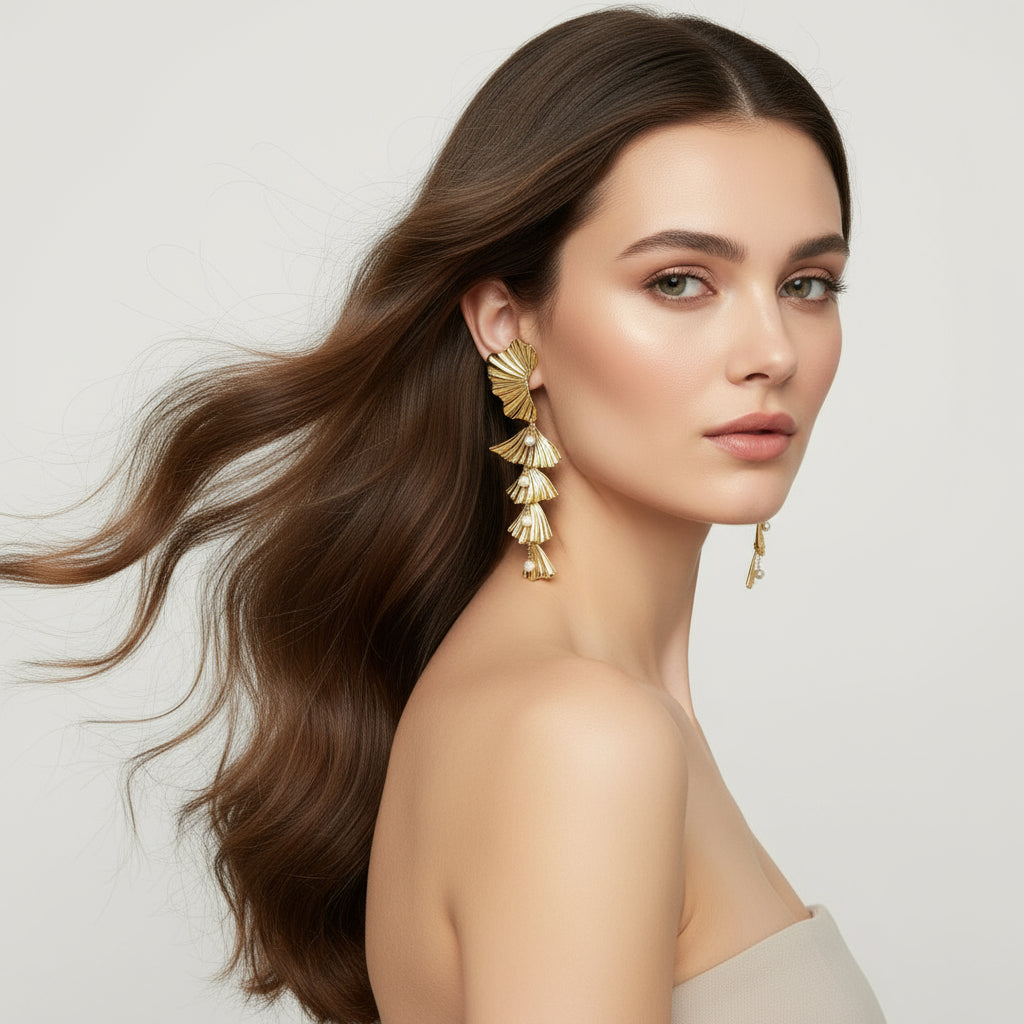 Pearl Fanfall Danglers