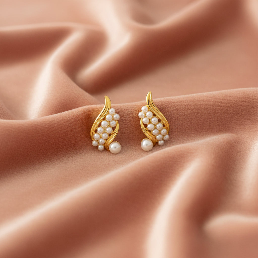 Royal Pearl Studs